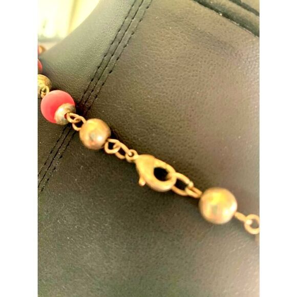 Vintage Pink manmade Cat Eye Beaded Necklace/Bracelet set, in Silve4, Unmarked - Picture 3 of 3